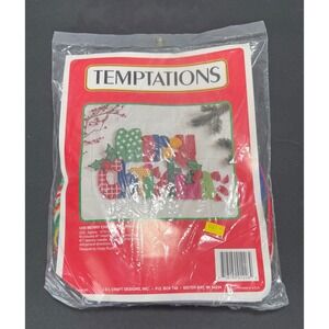 Temptations Plastic Canvas Kit Unisex OS Multicolor Merry Christmas Wall Hanging